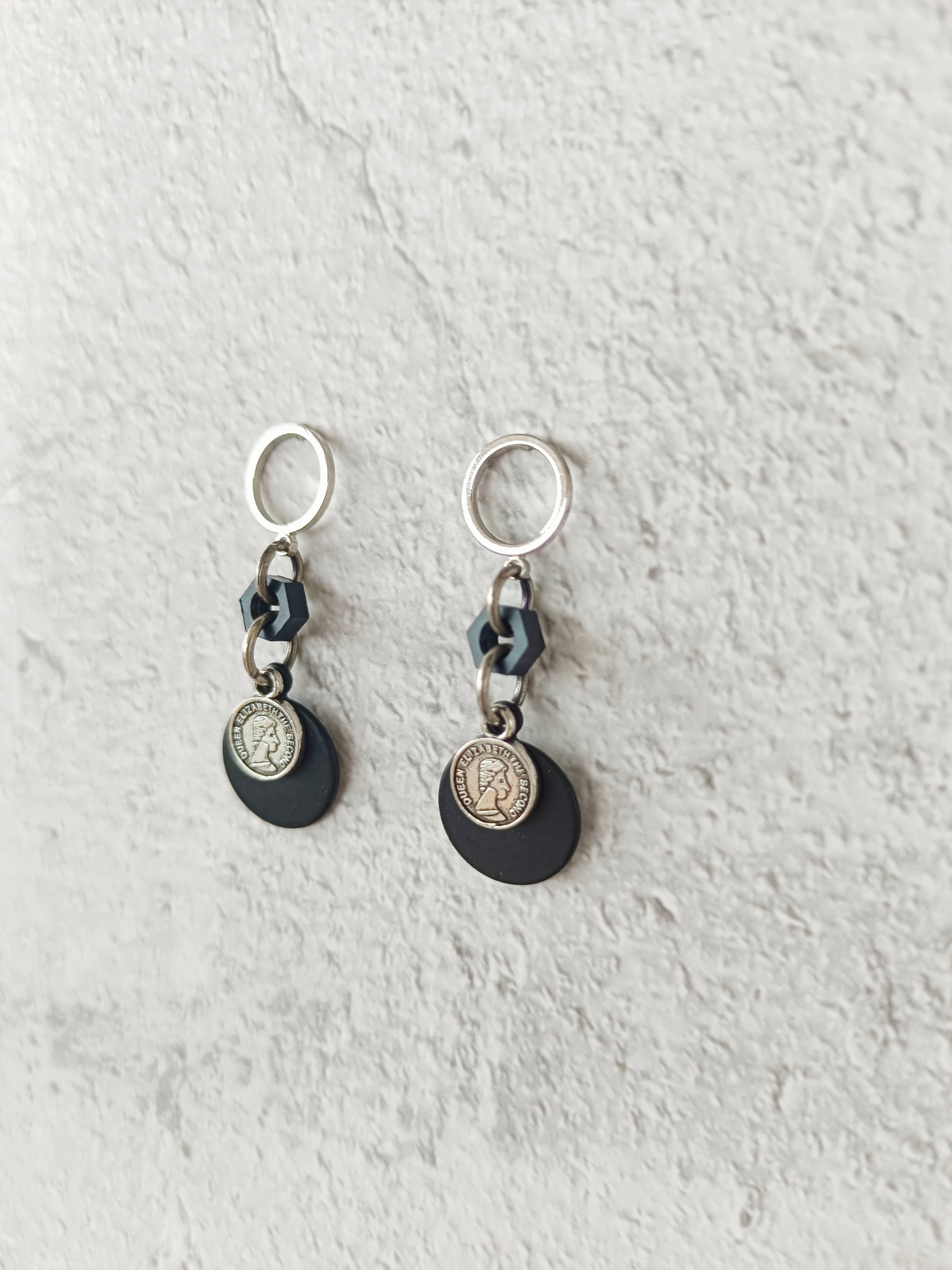 Awad | Shaiva and cone hanging earrings