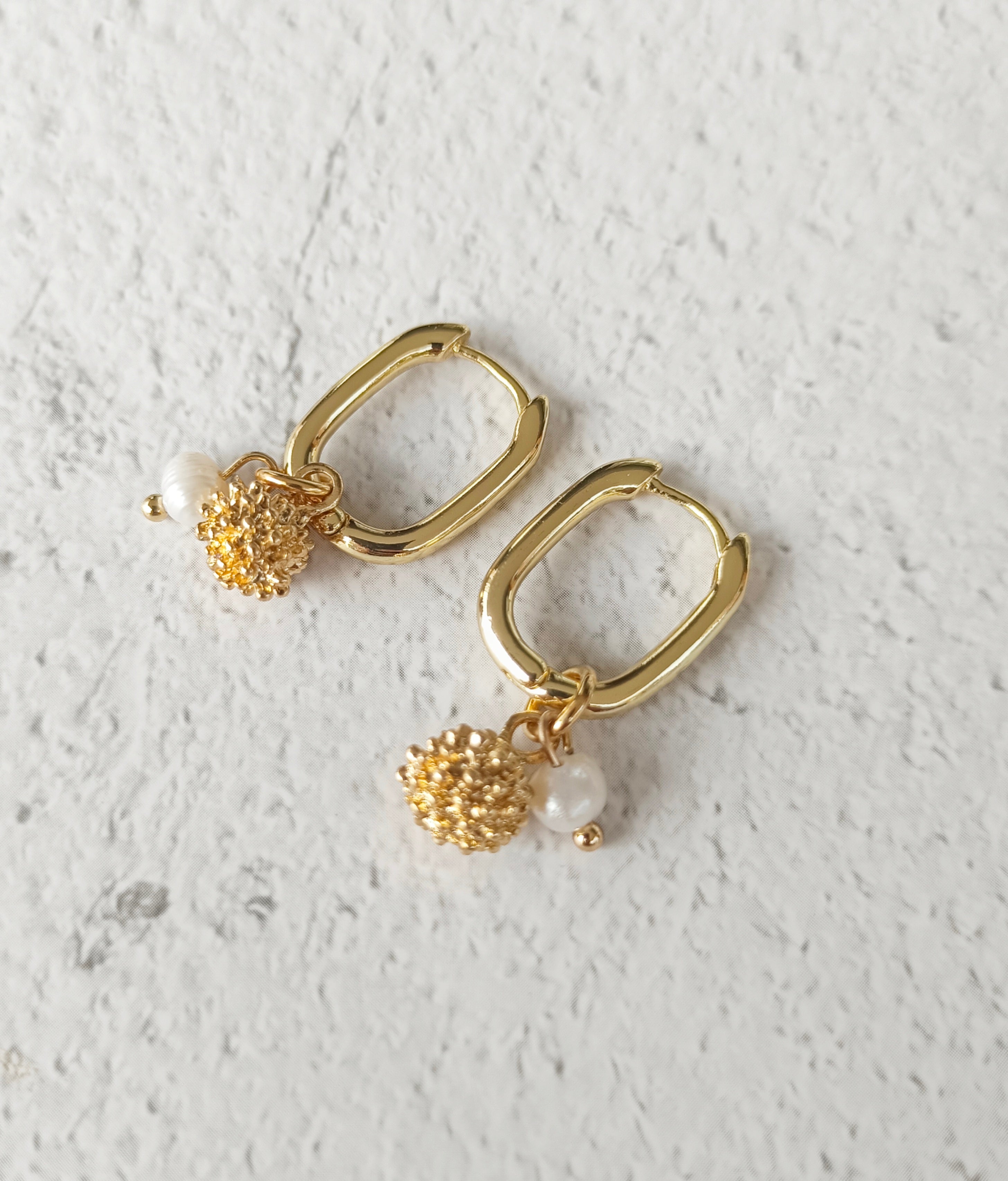 Awad | Shaiva and cone hanging earrings